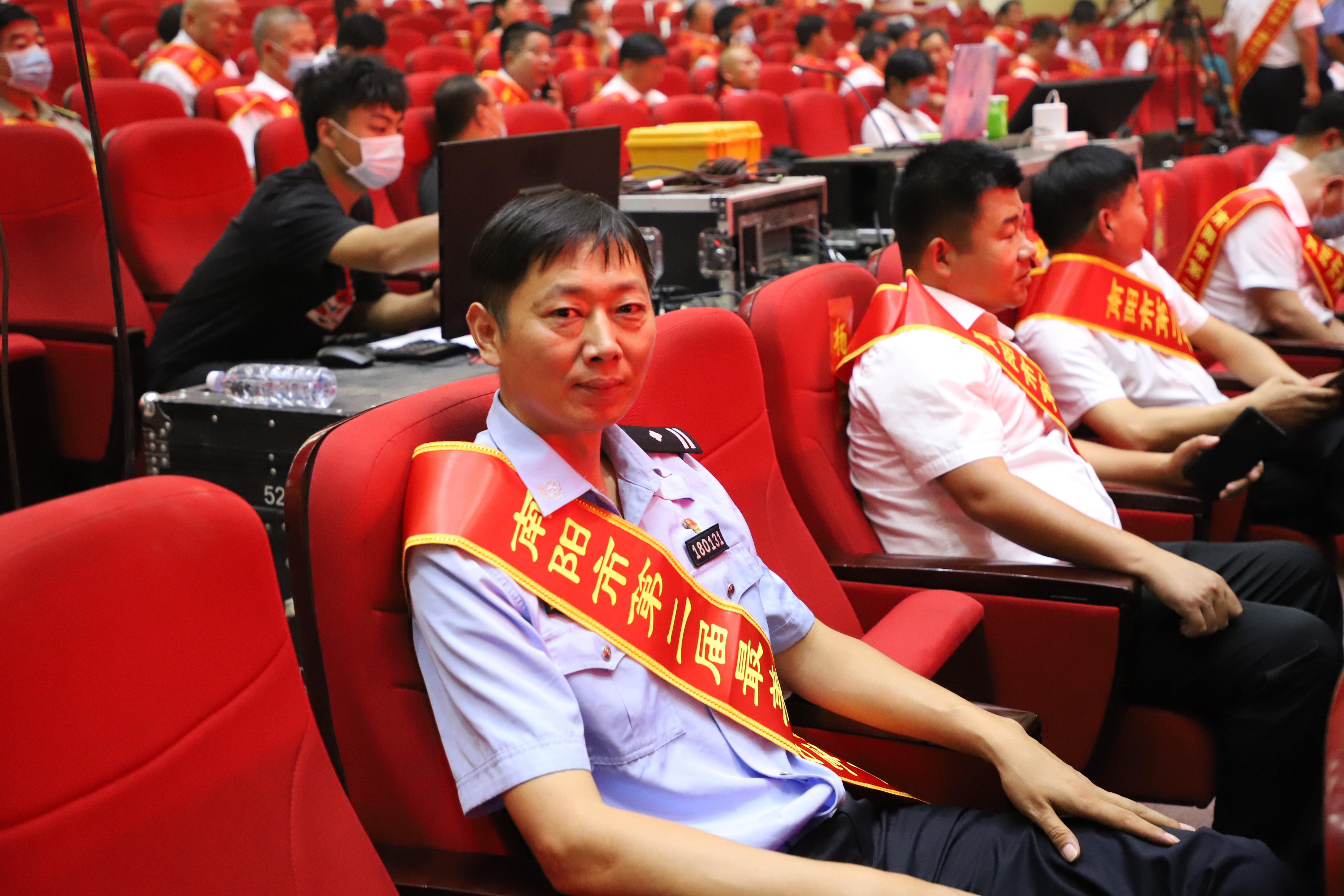 南陽(yáng)新區(qū)建設(shè)最新進(jìn)展，小巷深處的驚喜之店探索