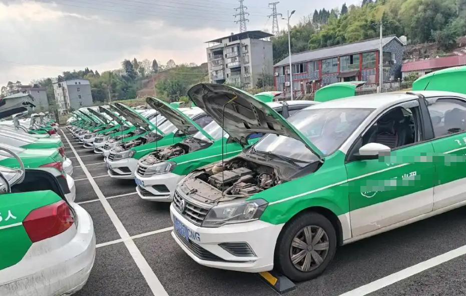 懷化網(wǎng)約車(chē)最新動(dòng)態(tài)，巷弄深處的特色小車(chē)引發(fā)關(guān)注