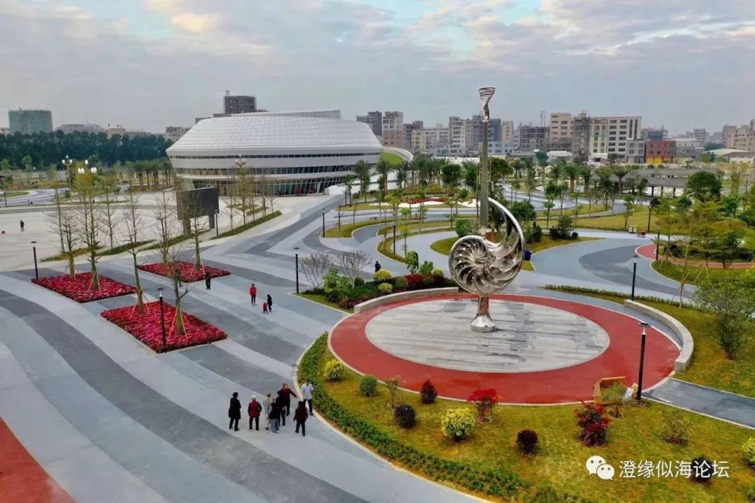 海豐市民廣場最新進(jìn)展揭秘，廣場上的歡樂日常盛況