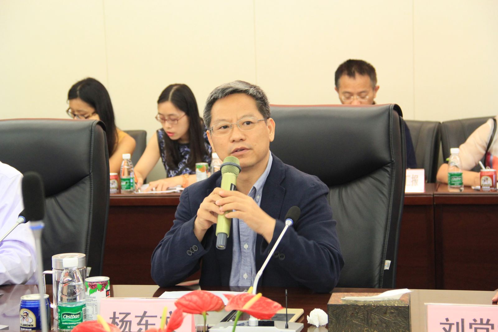 創(chuàng)維楊東文最新動態(tài)，多維度解析影響與展望